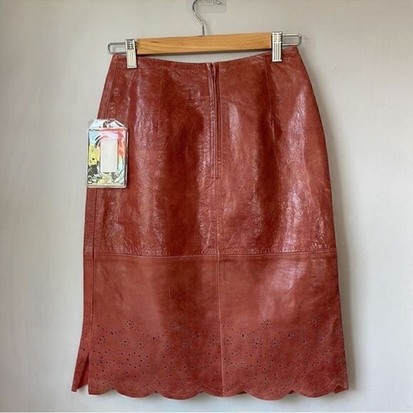 K-OSS Sheep Leather Pencil Skirt - Picture 2 of 10
